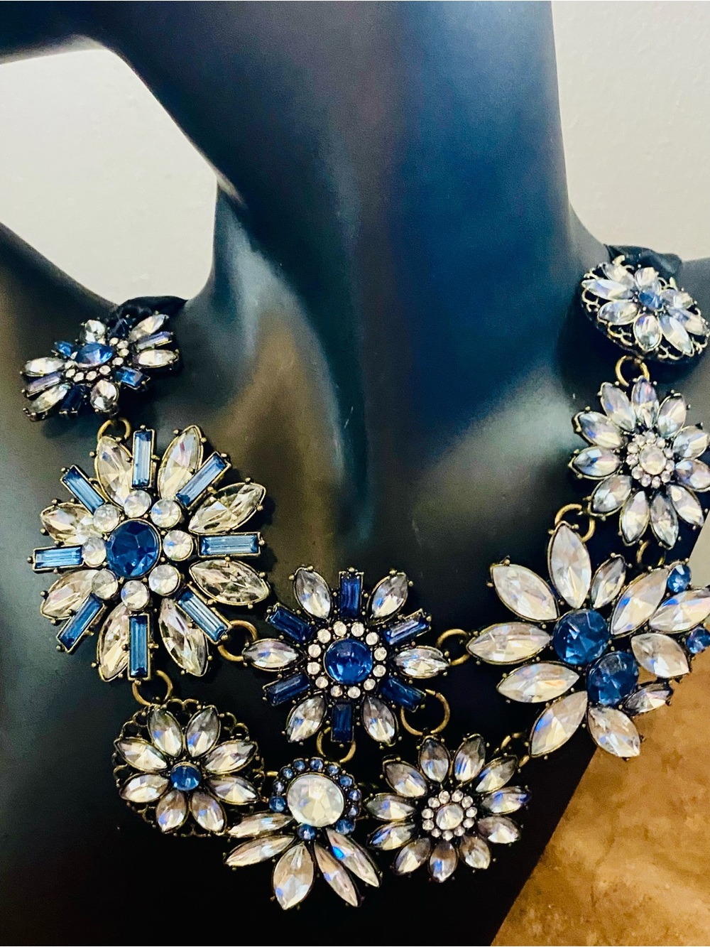 Stunning Sugarfix by Baublebar Blue and Crystal Rosettes Flower Bib Necklace